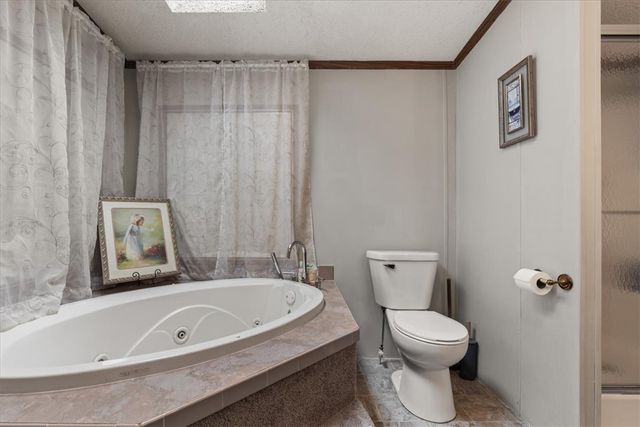10720 Lakeside Drive, Rogers, AR 72756