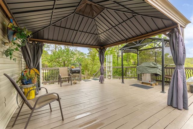 10720 Lakeside Drive, Rogers, AR 72756