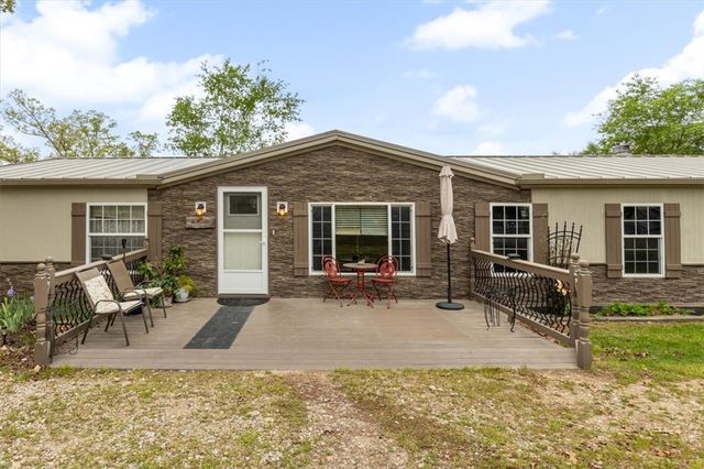 10720 Lakeside Drive, Rogers, AR 72756