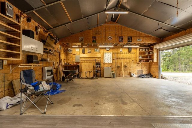 10720 Lakeside Drive, Rogers, AR 72756
