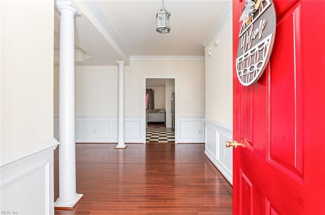 5100 Nuthall PL, Richmond, VA 23231