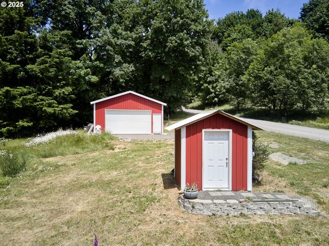 285 AMBLER Rd, Ariel, WA 98603