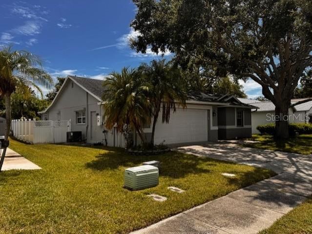 2519 SOUTHERN OAK CIRCLE, Clearwater, FL 33764