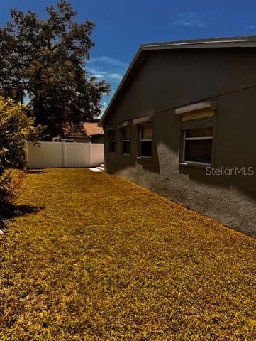 2519 SOUTHERN OAK CIRCLE, Clearwater, FL 33764