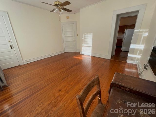 501 E Kingston Avenue E, Charlotte, NC 28203