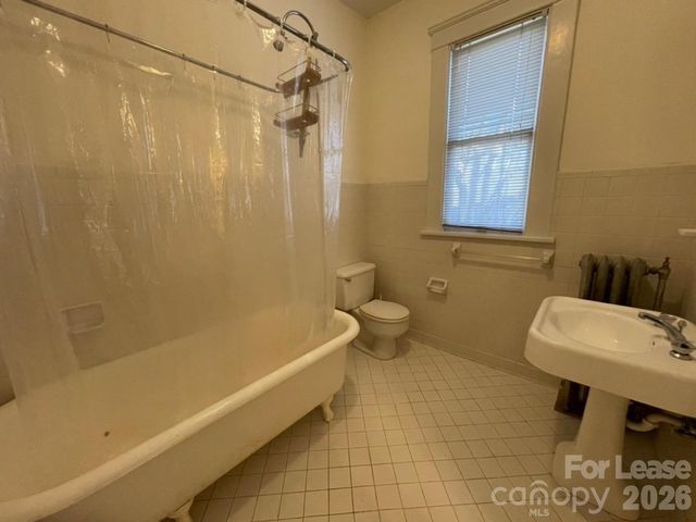 501 E Kingston Avenue E, Charlotte, NC 28203