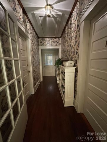 501 E Kingston Avenue E, Charlotte, NC 28203