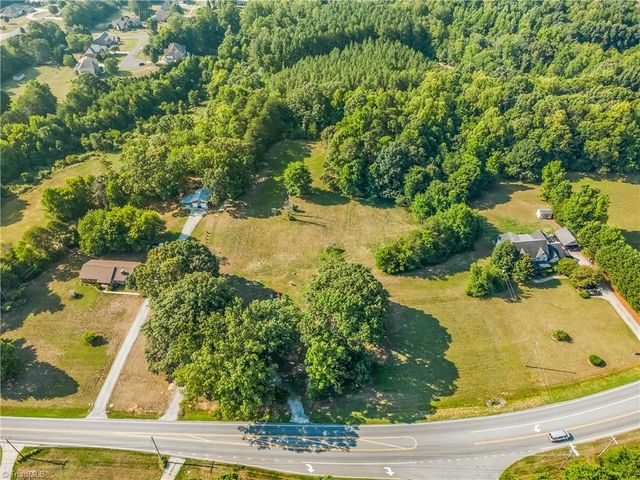 833 NC Highway 150 W, Greensboro, NC 27455
