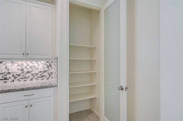 185 Lilt Avenue, Henderson, NV 89011