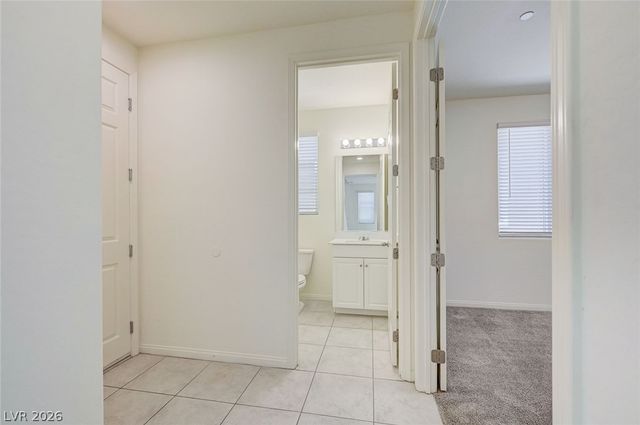 185 Lilt Avenue, Henderson, NV 89011