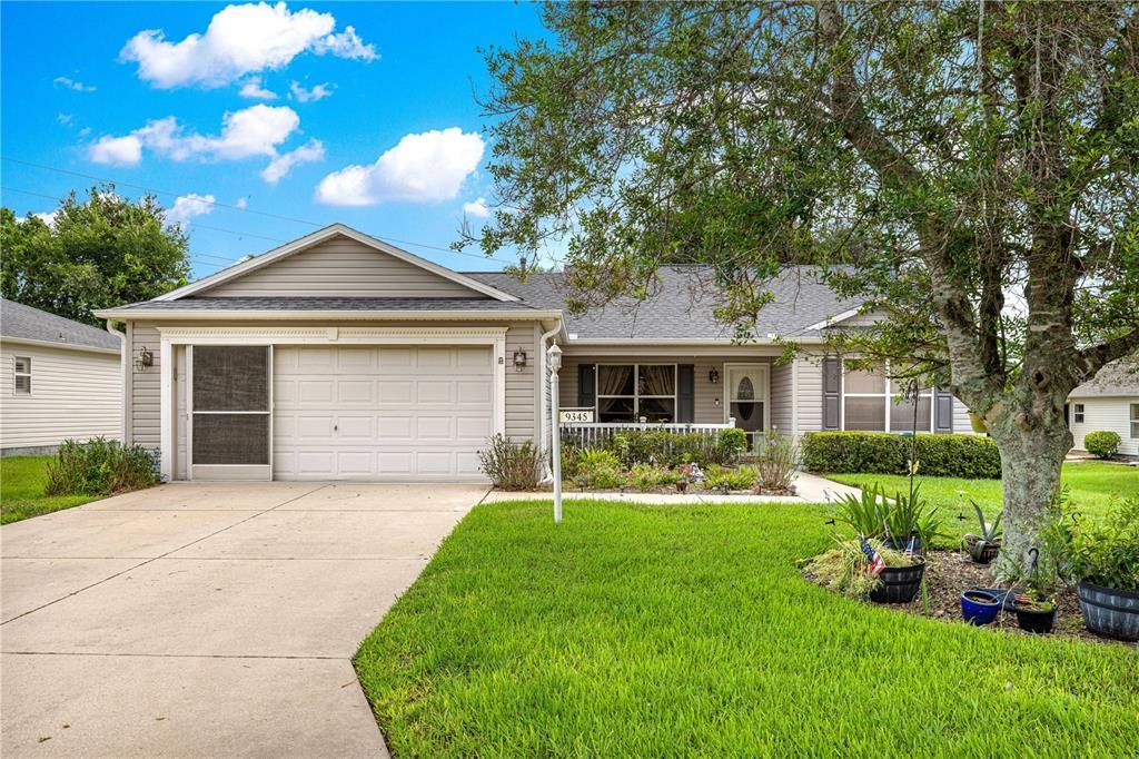 Image 2 of property listing at 9345 SE 177 SIMONS LANE, The Villages, FL 32162