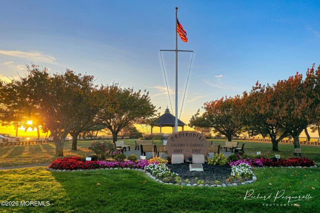 111 President Avenue, Lavallette, NJ 08735