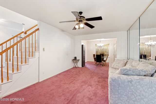9 Snowdrift Lane, Howell, NJ 07731
