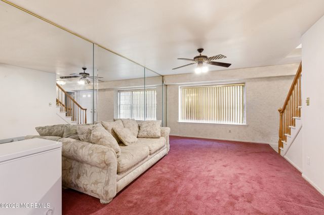 9 Snowdrift Lane, Howell, NJ 07731