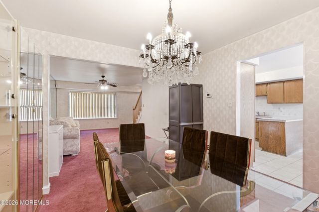 9 Snowdrift Lane, Howell, NJ 07731