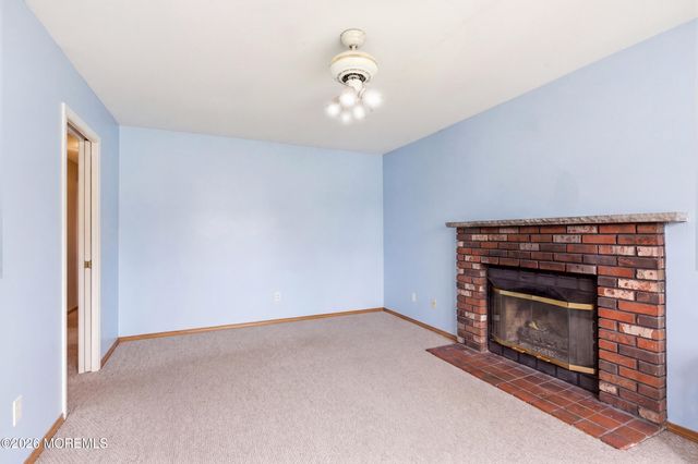 9 Snowdrift Lane, Howell, NJ 07731
