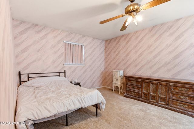 9 Snowdrift Lane, Howell, NJ 07731