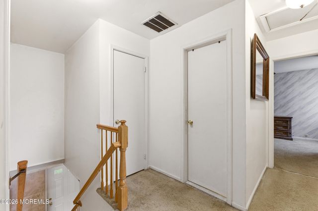 9 Snowdrift Lane, Howell, NJ 07731