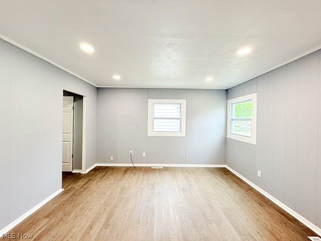 14208 Clifford Avenue, Cleveland, OH 44135