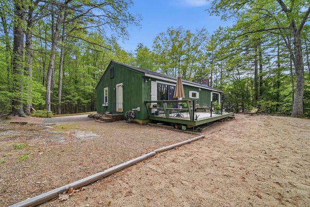4 Clark Island Road, Amherst, NH 03031