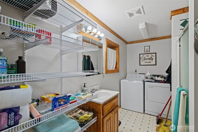 144 McDougall Drive, Mossyrock, WA 98564