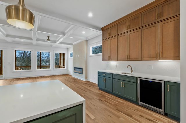 2512 Sheridan Rd, Nashville, TN 37206