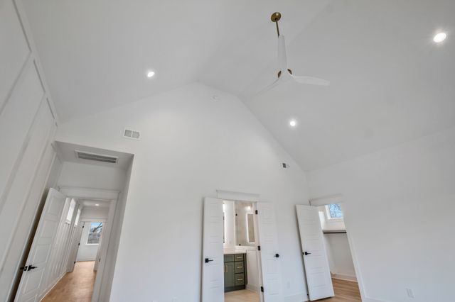 2512 Sheridan Rd, Nashville, TN 37206