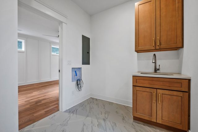 2512 Sheridan Rd, Nashville, TN 37206