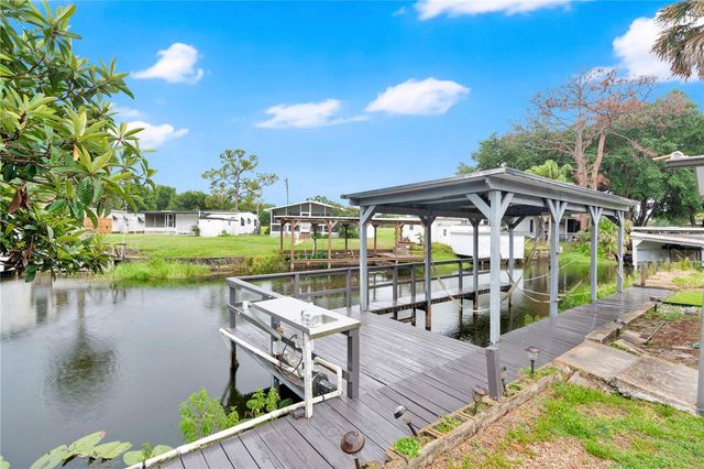 13450 PALM DRIVE, Astatula, FL 34705