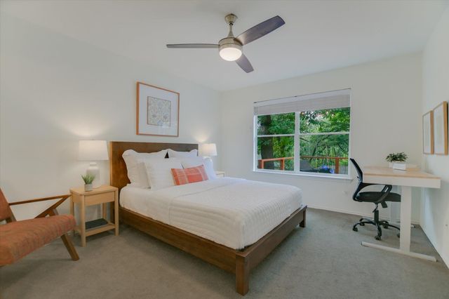 8349 Alvin High LN, Austin, TX 78729