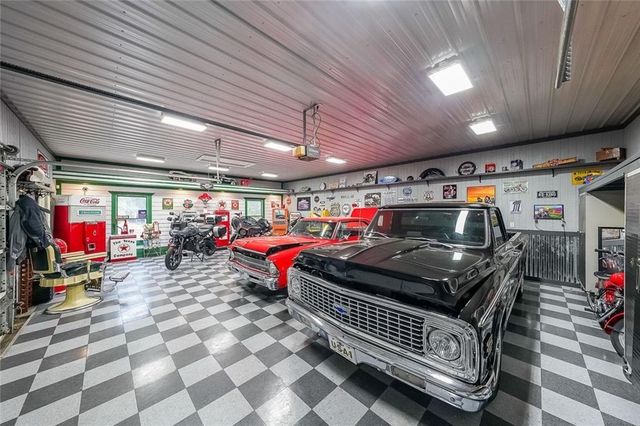 750 Old Loganville Road Southwest, Loganville, GA 30052