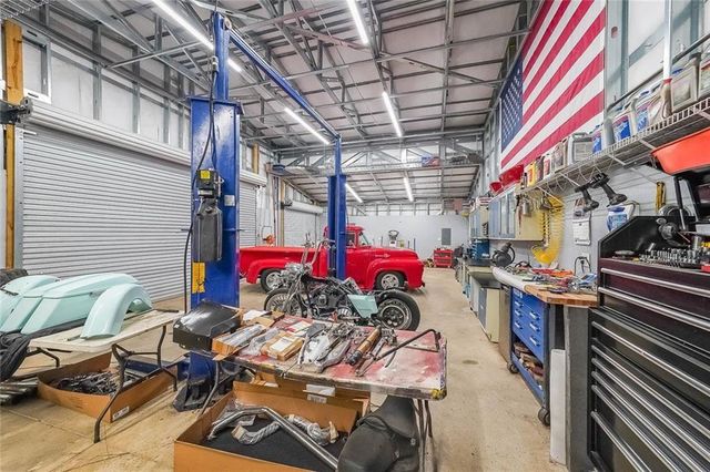 750 Old Loganville Road Southwest, Loganville, GA 30052