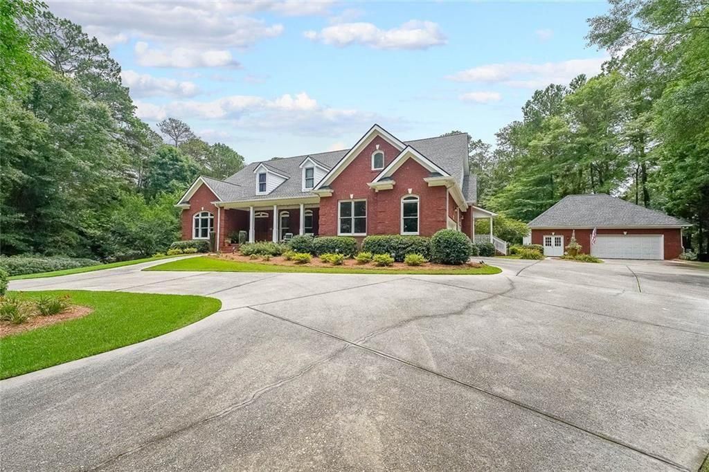 750 Old Loganville Road Southwest, Loganville, GA 30052