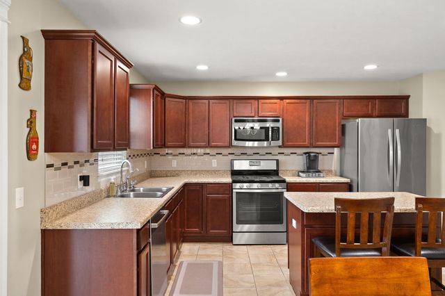 13728 Empress Lane, Dyer, IN 46311