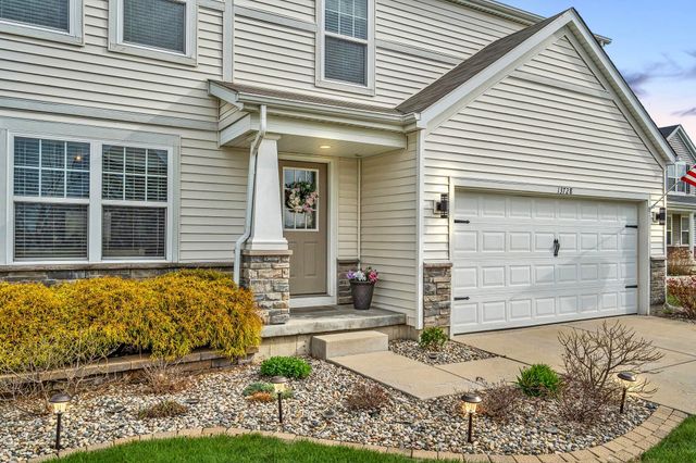 13728 Empress Lane, Dyer, IN 46311