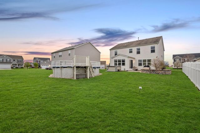 13728 Empress Lane, Dyer, IN 46311