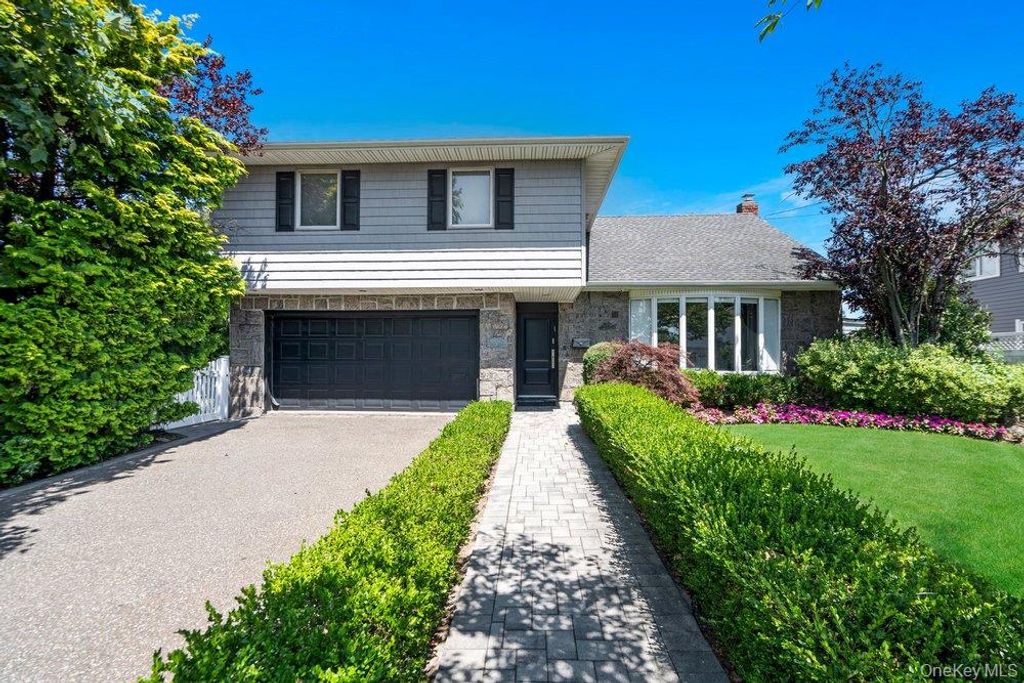 676 Derby Avenue, Woodmere, NY 11598 — photo 2