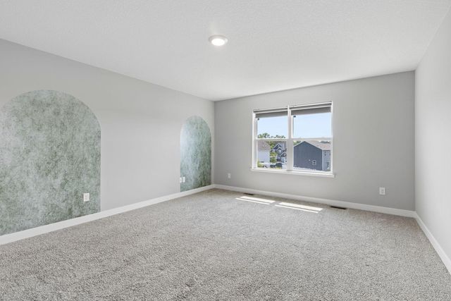 18203 Hideaway Trail, Lakeville, MN 55044