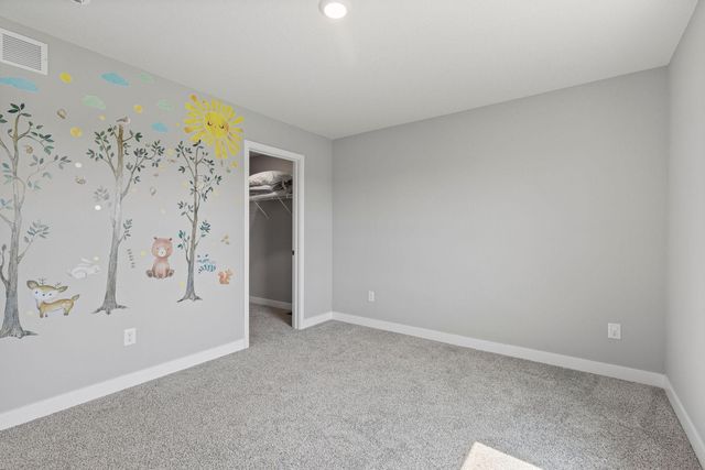 18203 Hideaway Trail, Lakeville, MN 55044
