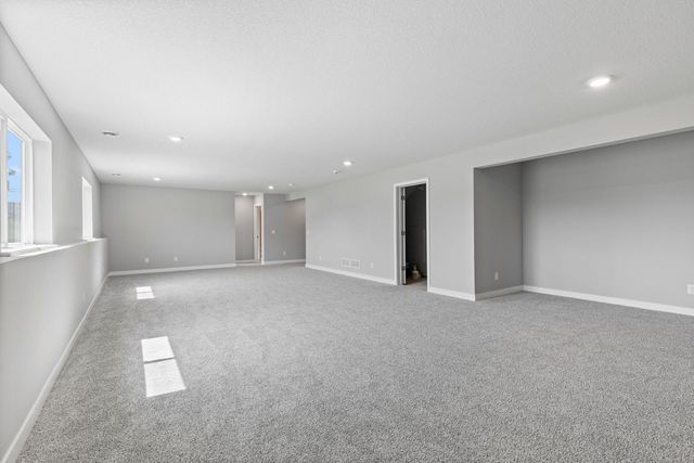 18203 Hideaway Trail, Lakeville, MN 55044