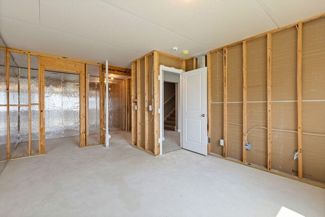 18203 Hideaway Trail, Lakeville, MN 55044