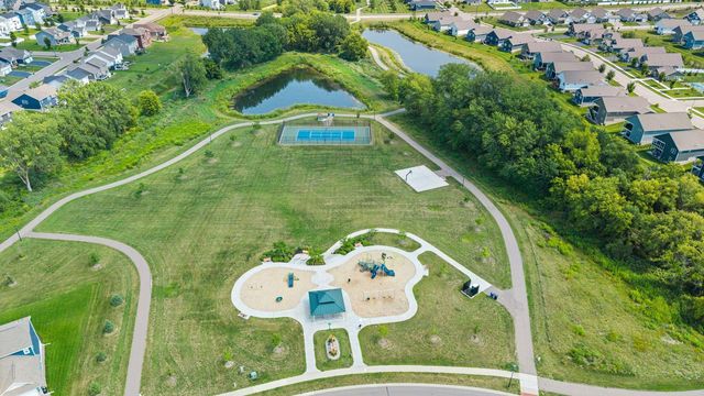 18203 Hideaway Trail, Lakeville, MN 55044