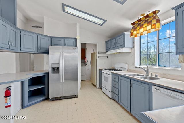 16271 S Sahuarita Place, Sahuarita, AZ 85629