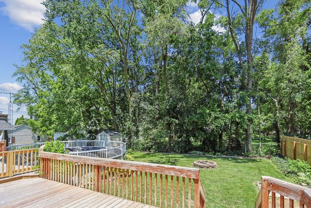 516 Whelan Street, Lockport, IL 60441