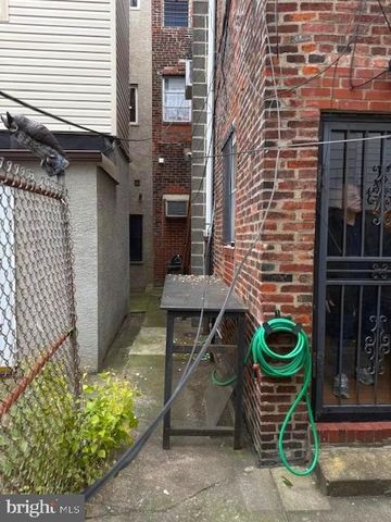 1908 E PASSYUNK AVE, Philadelphia, PA 19148