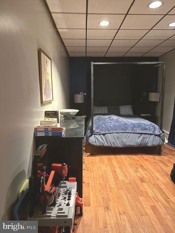 1908 E PASSYUNK AVE, Philadelphia, PA 19148