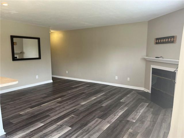 3434 Clover RD, Chesapeake, VA 23321