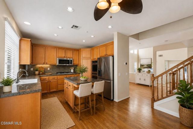 764 Saratoga Avenue, Ventura, CA 93003