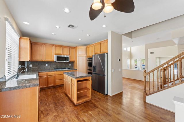 764 Saratoga Avenue, Ventura, CA 93003