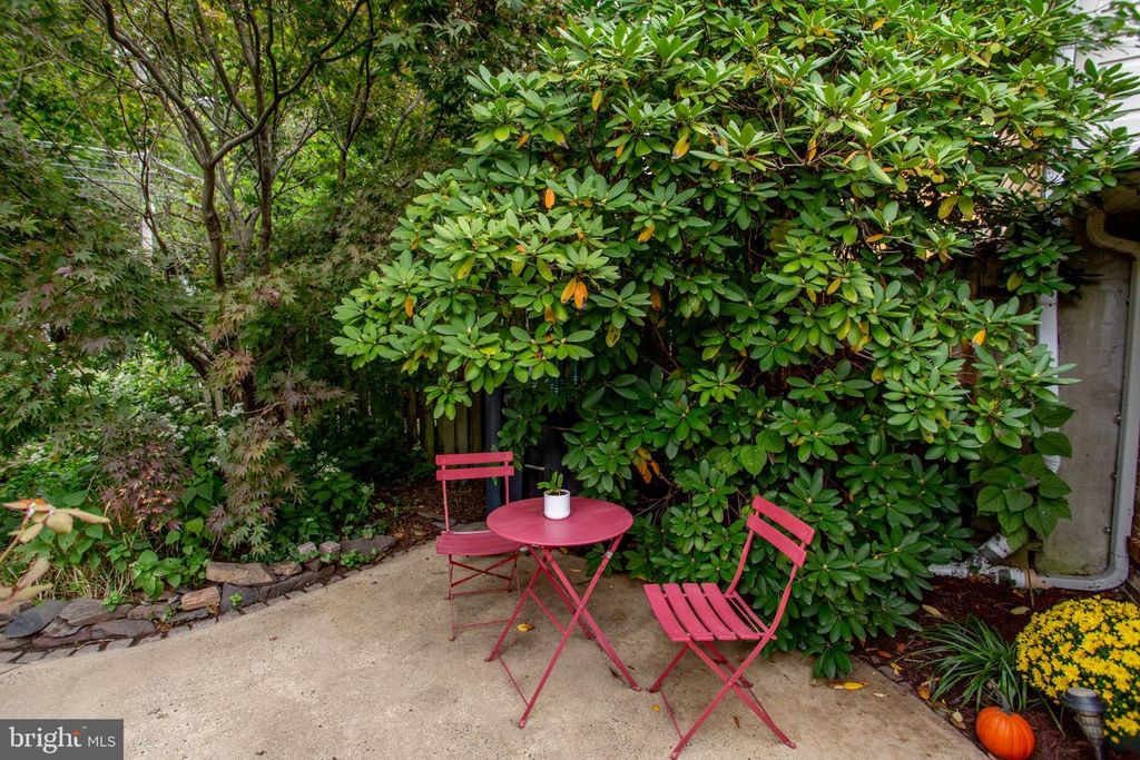 28 BRUNSWICK AVE, LAMBERTVILLE, NJ 08530 — photo 5